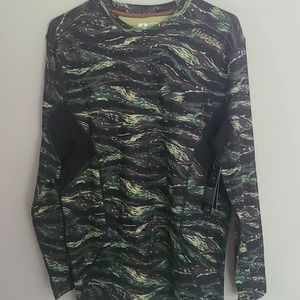 Men's brand new thermal base layer